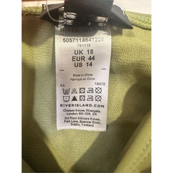 ASOS black bikini top and bottom plus an extra green bottom, size 12 & 14 - Picture 10 of 11